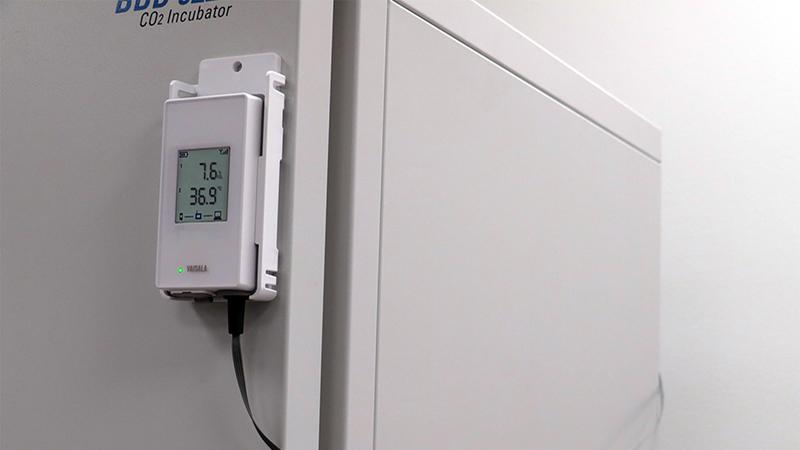 CO2-Datenlogger RFL100 am Inkubator